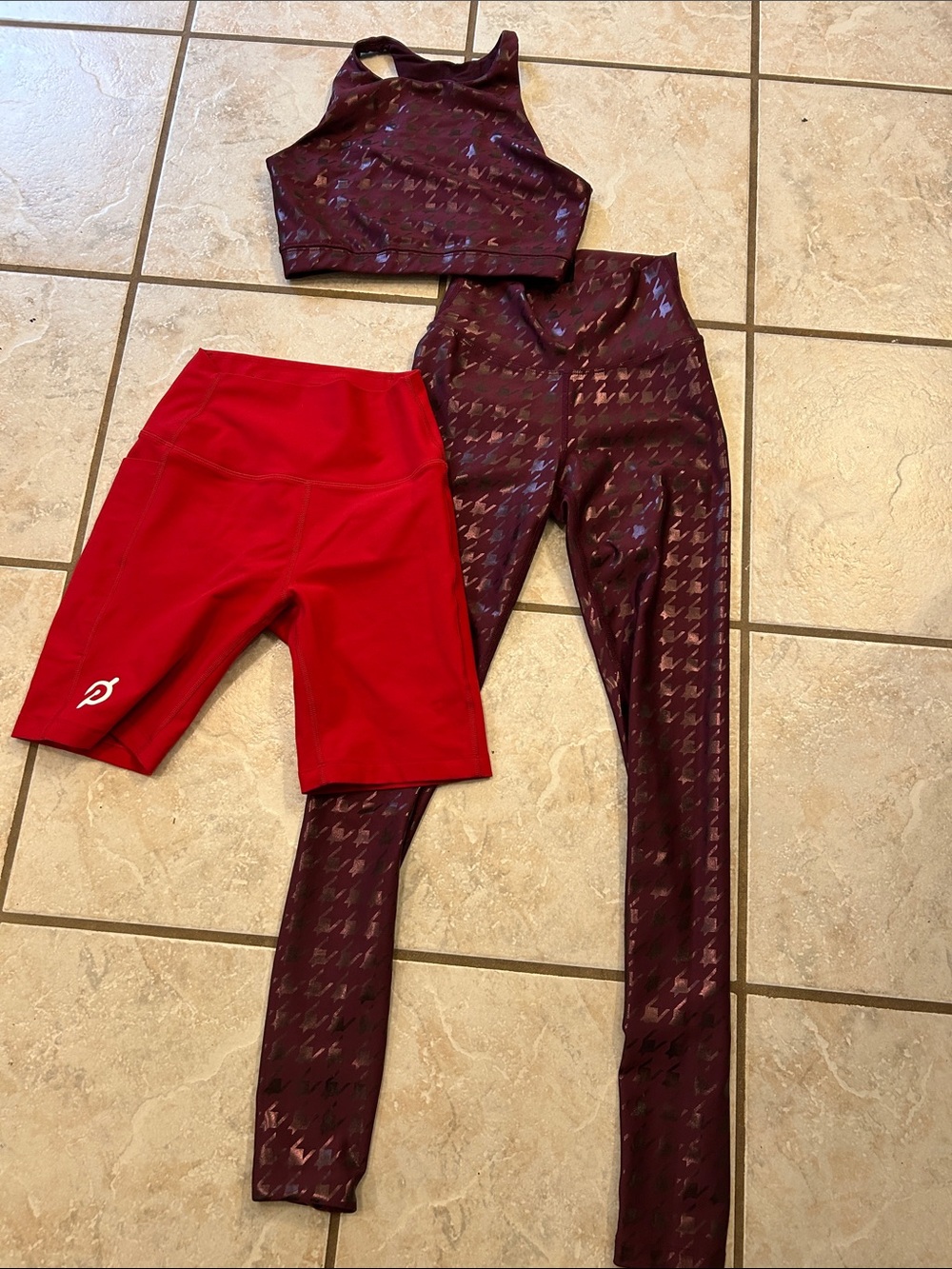 Peloton Fitness Leggings, Bra, and Shorts XS